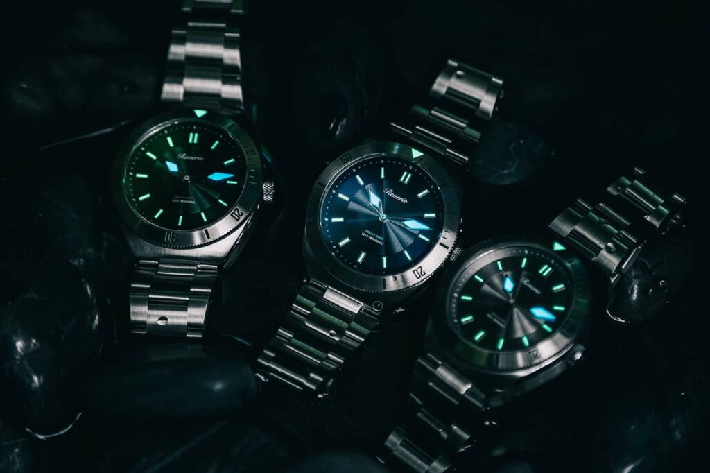 Reverie Diver collection lume shot