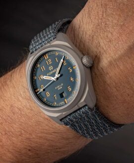 Formex - Field Automatic - Petrol Blue 41 - Wrist Shot 7.25 wrist