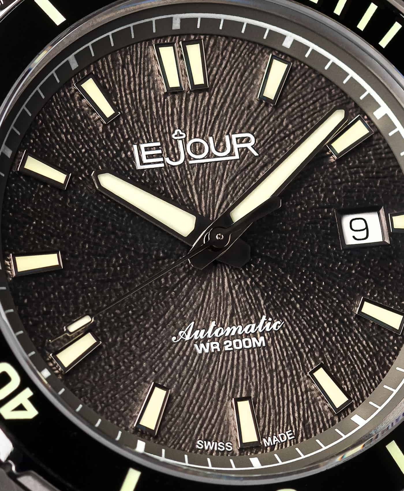 Le Jour - Coral Diver - LJ-CD-003 - Dial Macro