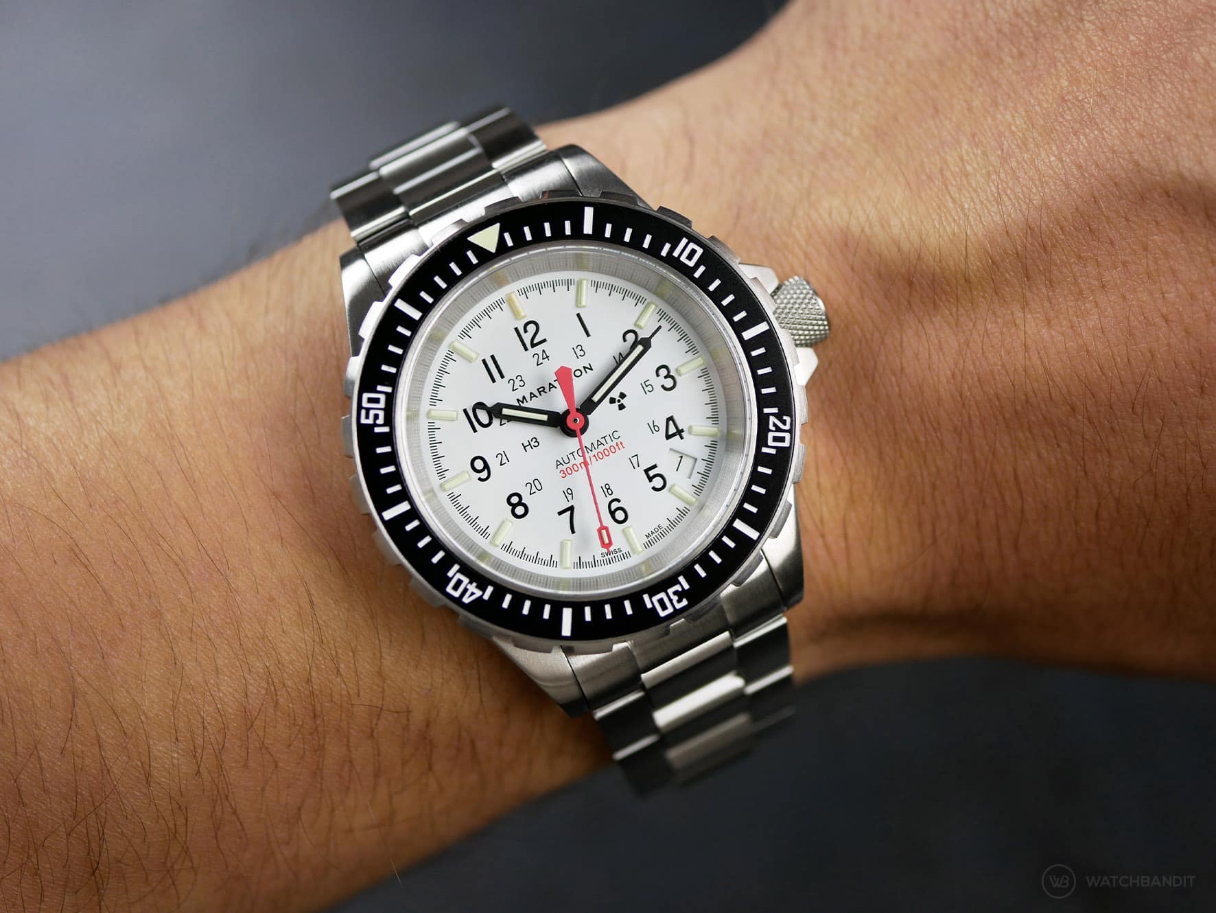 Marathon 41MM Arctic Edition Diver's Automatic (GSAR)-wrist shot-min