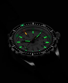 Marathon-41mm-Artic-Edition-Large-Divers-Automatic-GSAR-lume-min