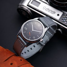 NOMOS Club Campus dunkel grey two piece NATO strap Wathcbandit