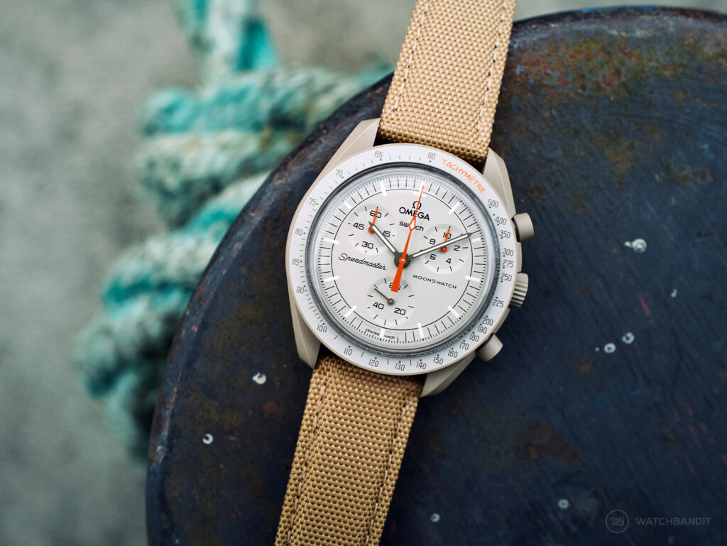 Omega-MoonSwatch-Mission-to-Jupiter-Beige-Sailcloth-strap-Watchbandit2