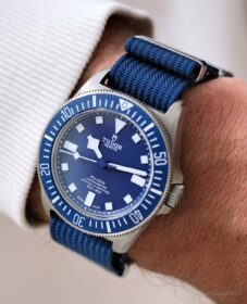 Tudor-Pelagos-FXD-Ribbed-NATO-Strap-Blue-Wristshot 2-min